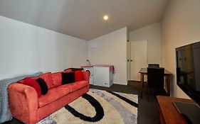 Bayview Vista - Kaikoura Holiday Home